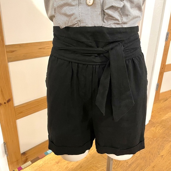 Sunner Ruffle Front Romper - Picture 4 of 10